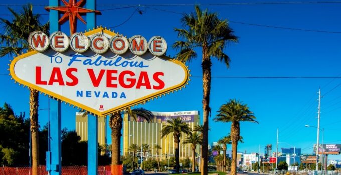 How Much Money to Bring on your First Trip to Vegas