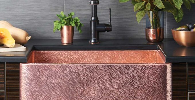 5 Reasons You Should Choose A Copper Farmhouse Sink for Your Home