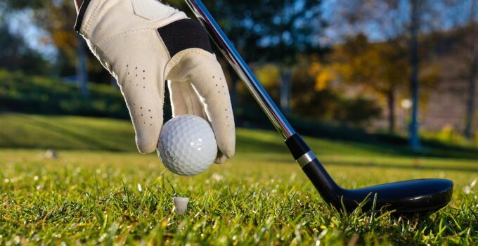 5 Tips for Seniors to Get Their Power Loading Golf Swing