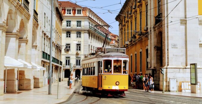 How To Visit Portugal On A Budget: The Most Affordable Airlines