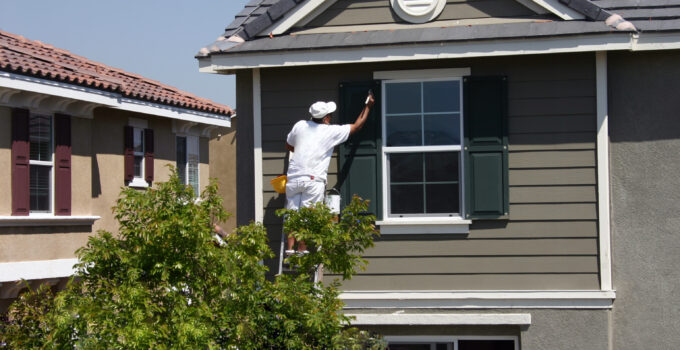 Vinyl Siding: Here’s Why It’s Used On Residential Properties