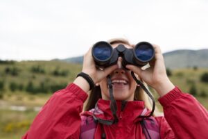 How to Prepare for Your First Bird Watching Excursion