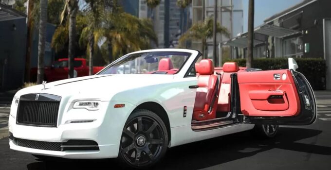 4 Reasons to Go for a Rolls Royce Rental in 2023