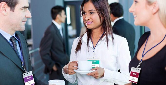 The Benefits Of Using Name Badges In Your Business: Tips And Applications