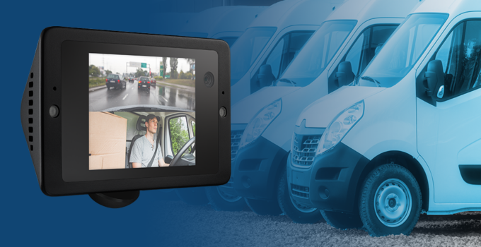 The Role of Dash Cams in Fleet Management: Improving Efficiency and Accountability