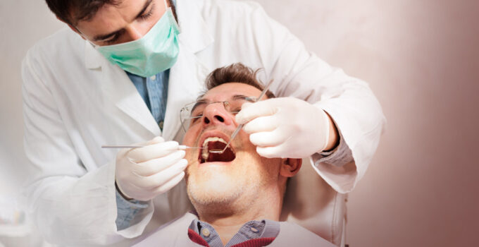 Detecting Dental Troubles: How to Tell If You Have a Cavity – 2023 Guide