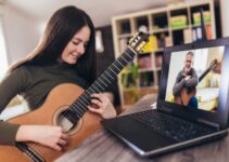 How to Become a Popular Musician Online