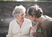 Senior Living in California: Weighing the Pros and Cons