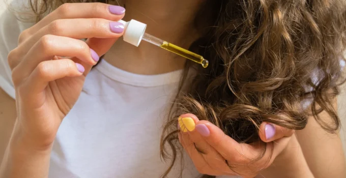 The Best Essential Oils for Healthy Hair