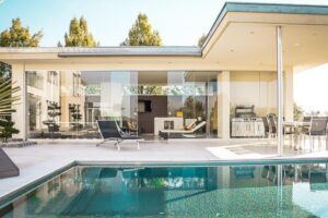 Unveiling the Cost Involved in Building And Maintaining a Pool