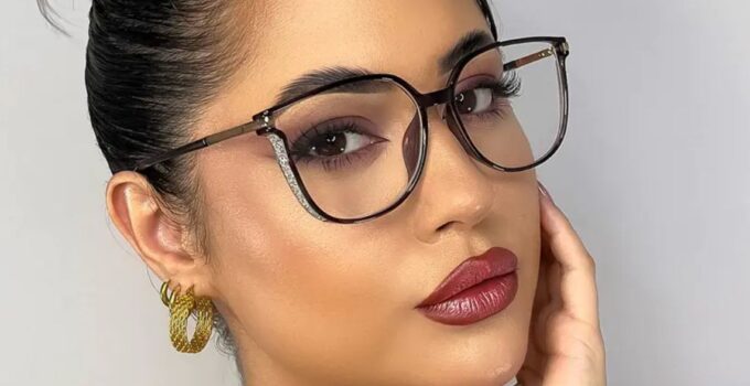 Find The Best Women’s Eyeglasses for 2023