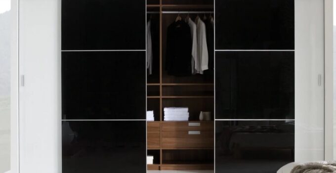 Gyprock Magic: Fully Framed Sliding Wardrobe Doors for a Sleek Finish